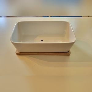 **BRAND NEW** White Ceramic Planter with Bamboo Water Tray NWOT